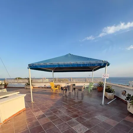 Montedarena Silver - A Due Passi Dal Mare Lägenhet *